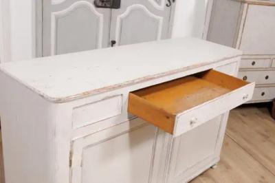 1830s Swedish Grey Painted Sideboard with Single Drawer over Two Doors