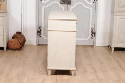 1850s Swedish Painted Sideboard From Dalarna with Carved Reeded Motifs