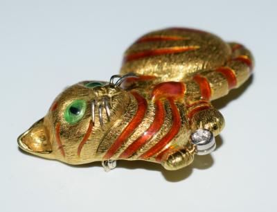 18K Enamel Diamond Cat Brooch