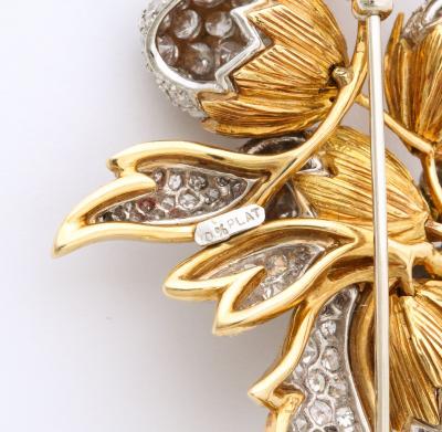 18K Gold and Platinum Brooch with Diamond Acorns and Leaves