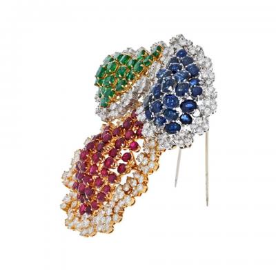 18K TWO TONE OVERSIZED SAPPHIRE RUBY EMERALD AND DIAMOND BROOCH