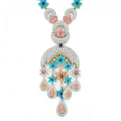 18K TWO TONE TURQUOISE DIAMOND FLOWER MOTIF MOON NECKLACE
