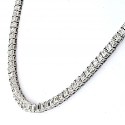 18K WHITE GOLD 26 00CTTW EMERALD CUT DIAMOND TENNIS NECKLACE