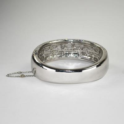 18K White Gold Diamond Bangle Bracelet 11 20ct