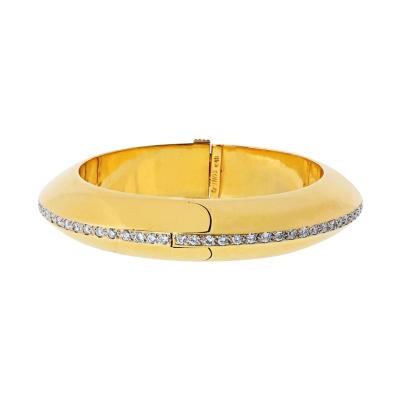 18K Yellow Gold 2 34cttw Diamond Donut Like Bangle Bracelet
