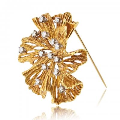 18K Yellow Gold Estate Diamond Flower Brooch