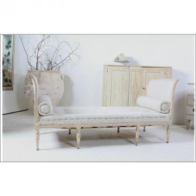 18TH C GUSTAVIAN BANQUETTE