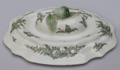 18TH CENTURY FA ENCE DE MOUSTIERS OVAL TERRINE