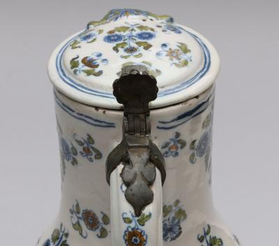 18TH CENTURY FA ENCE DE MOUSTIERS POLYCHROME JUG WITH HINGED LID