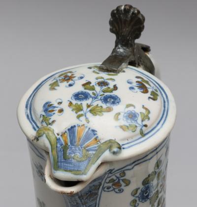 18TH CENTURY FA ENCE DE MOUSTIERS POLYCHROME JUG WITH HINGED LID