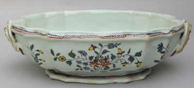 18TH CENTURY FA ENCE DE ROUEN POLYCHROME OVAL TERRINE WITH LID