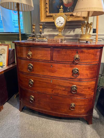 18TH CENTURY GEORGIAN PERIOD MAHOGANY CHEST OF DRAWERS