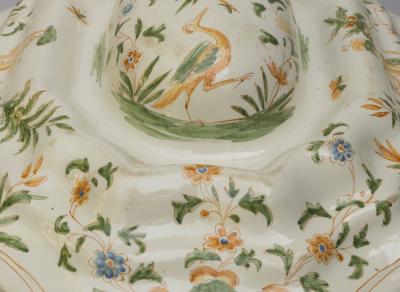 18TH CENTURY POLYCHROME FA ENCE SOUP TUREEN