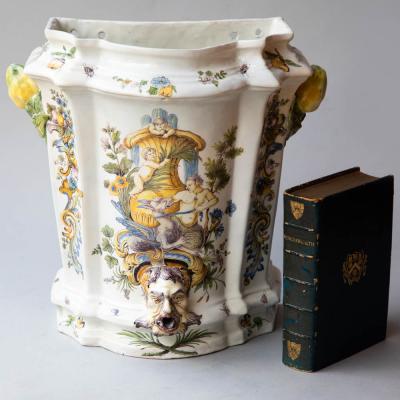 18TH CENTURY POLYCHROME FAIENCE WALL FOUNTAIN