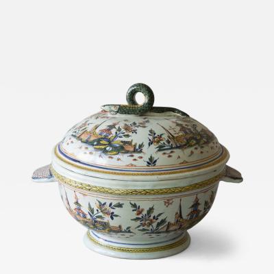 18TH CENTURY POLYCHROME SOUP TUREEN FA ENCE DE ROUEN