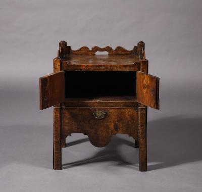 18th C Burl Elm Bedside Cabinet