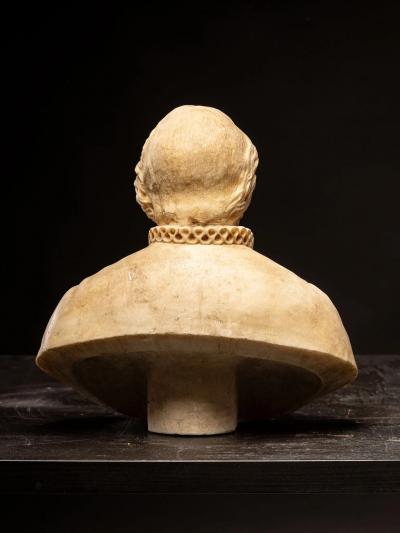 18th C Vanitas Memento Mori Bust carved in marble Italy