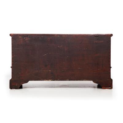 18th Century American Chippendale Walnut Blanket Chest circa 1780s