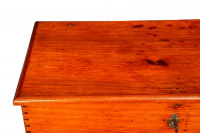 18th Century American Chippendale Walnut Blanket Chest circa 1780s