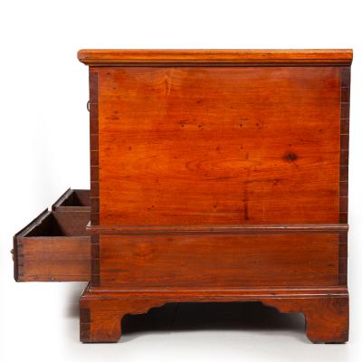 18th Century American Chippendale Walnut Blanket Chest circa 1780s