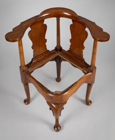 18th Century American Pennsylvania Walnut Corner Armchair