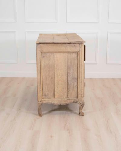 18th Century Chest Of Drawers From Namur In Natural Oak