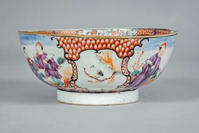18th Century Chinese Rose Mandarin Bowl
