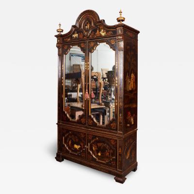 18th Century Chinoiserie Mirrored Cabinet