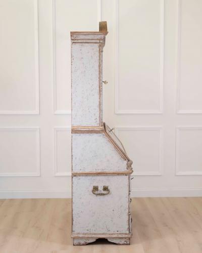 18th Century Danish Rococo Secretary with Serpentine Front circa 1760