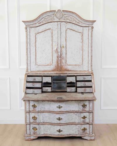 18th Century Danish Rococo Secretary with Serpentine Front circa 1760