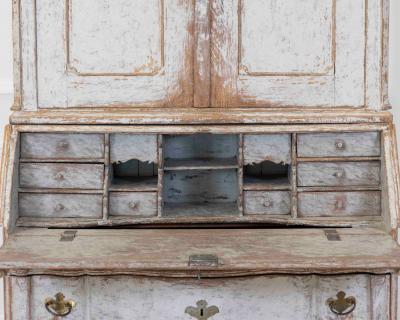 18th Century Danish Rococo Secretary with Serpentine Front circa 1760