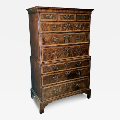 18th Century English Georgian Burl Walnut Veneer Chest on Chest