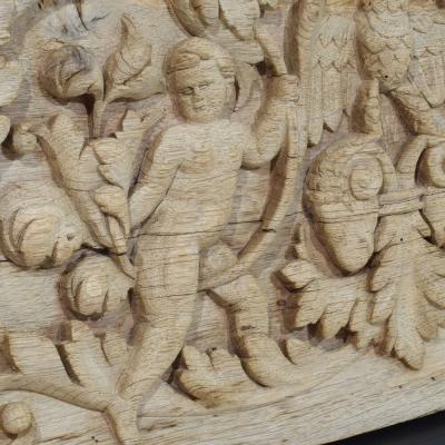 18th Century French Carved Oak Panel Depicting Two Angels And An Eagle