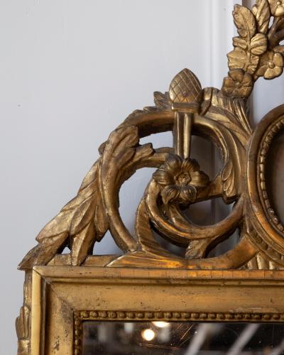 18th Century French Louis XVI Giltwood Mirror with Cherub Medallion