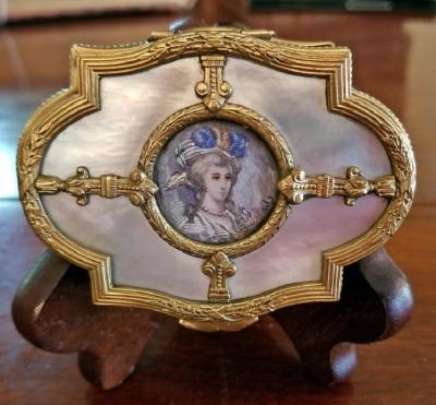 18th Century French Louis XVI Ring Box with Miniature Portrait of Lady