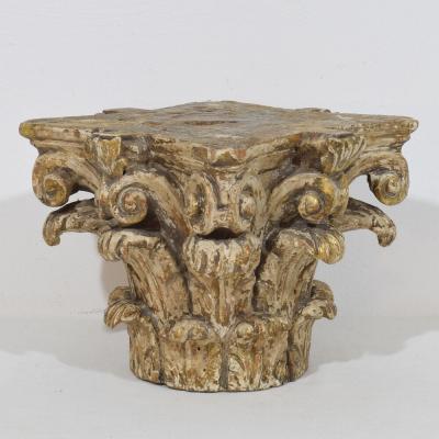18th Century French Neoclassical Carved Wooden Capital