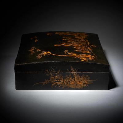 18th Century George I Domed Topped Japanned Chinoiserie Falconry Box circa 1710