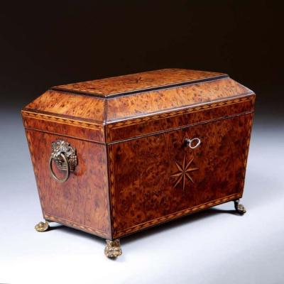 18th Century George III Burr Yew Tea Caddy with Star Inlay and Brass Accents