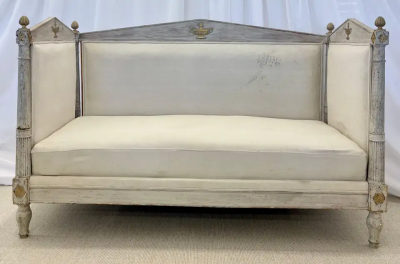 18th Century Gustavian Sofa Daybed Swedish Paint Decorated Sweden