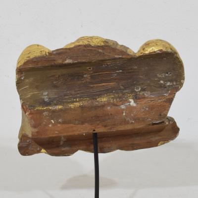 18th Century Italian Baroque Carved Giltwood Angel Head on Wings