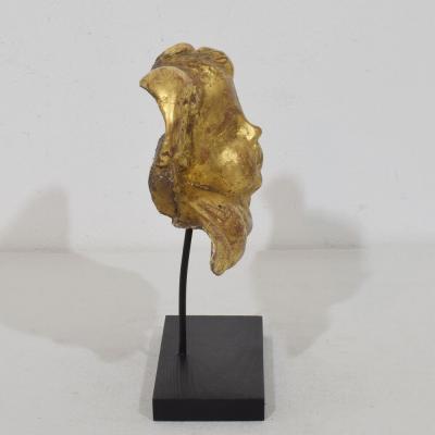 18th Century Italian Baroque Carved Giltwood Angel Head on Wings