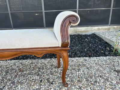 18th Century Italian Baroque Walnut Bench