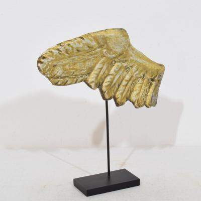 18th Century Italian Carved Giltwood Wing of a Baroque Angel