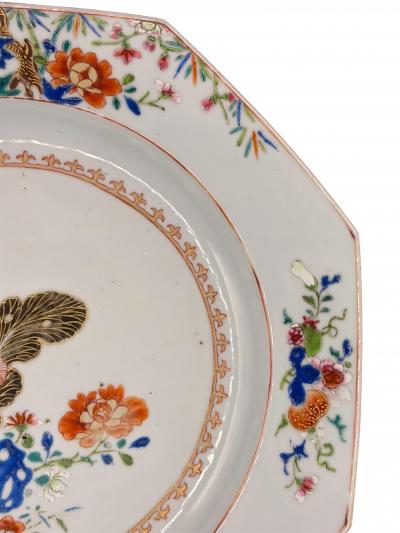 18th Century Kangxi Chinese Export Porcelain Octagonal Plate