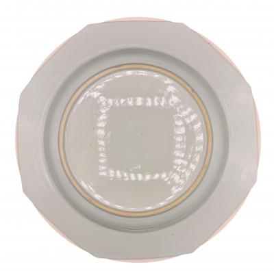 18th Century Kangxi Chinese Export Porcelain Octagonal Plate