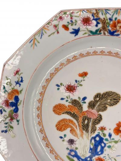 18th Century Kangxi Chinese Export Porcelain Octagonal Plate