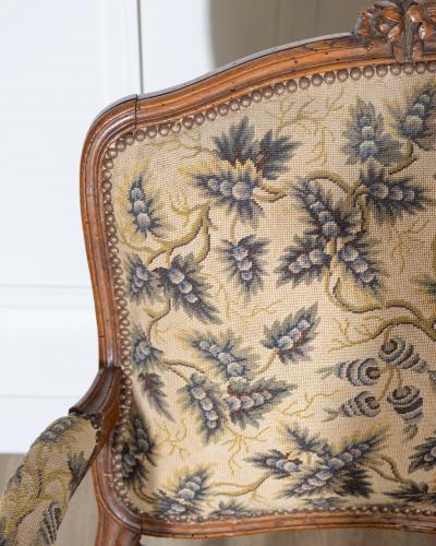 18th Century Louis XV Period Walnut Sofa with Floral Carvings and Tapestry Uphol