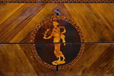 18th Century Marquetry Chest Of Drawers Museums Quality Milan IT ca 1760