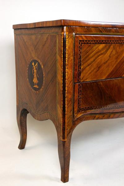 18th Century Marquetry Chest Of Drawers Museums Quality Milan IT ca 1760