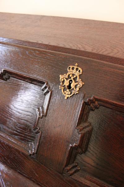 18th Century Oakwood Baroque Bureau